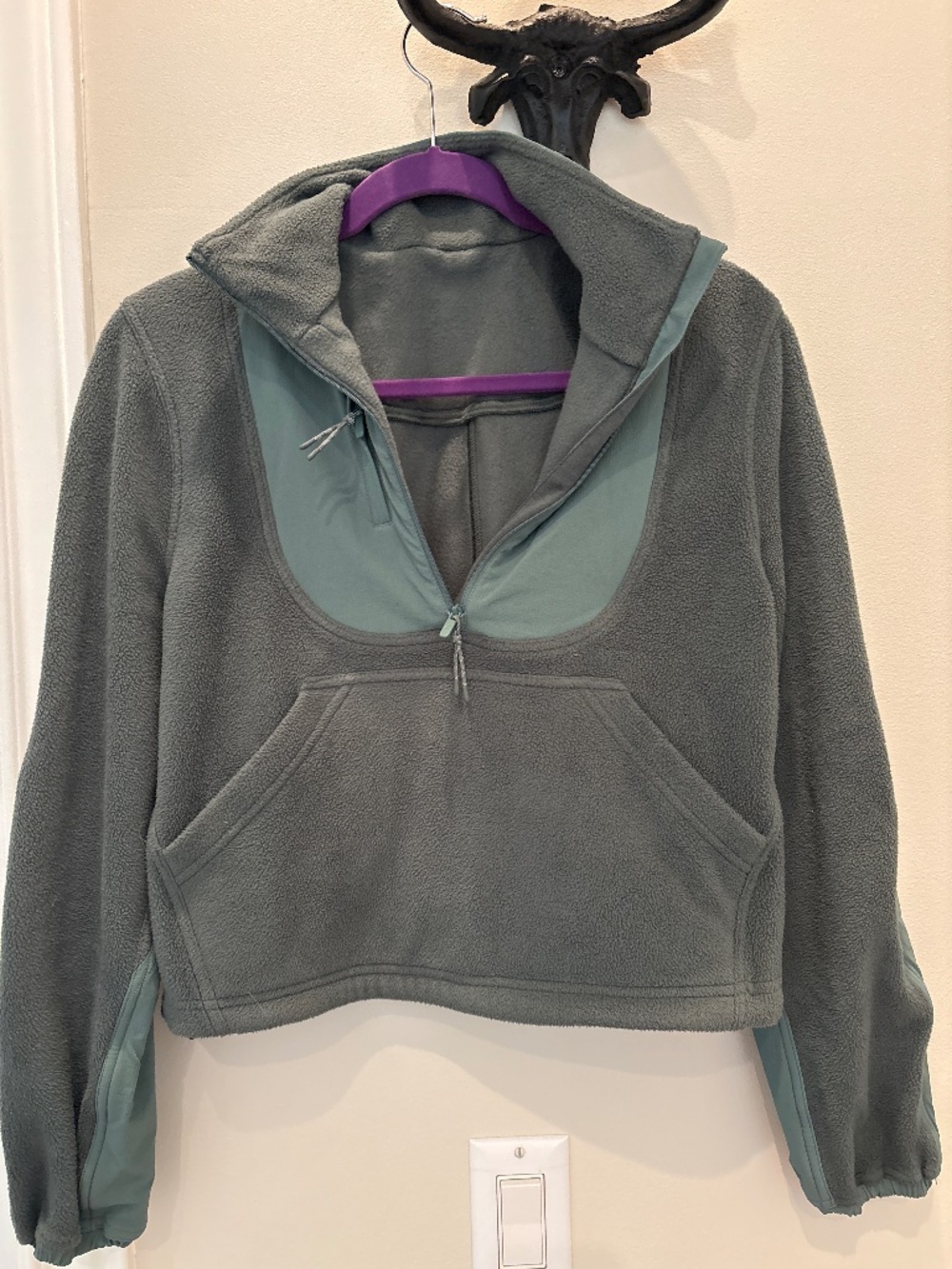 Lululemon half zip